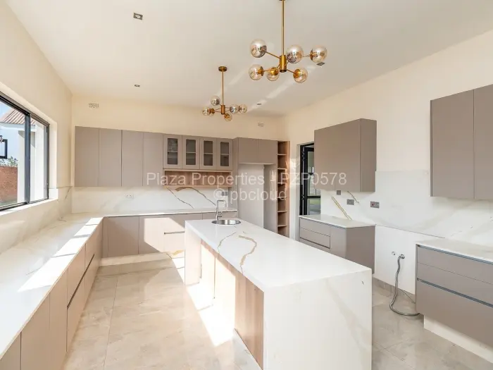 5 Bedroom House for Sale in Mount Pleasant Heights, Harare