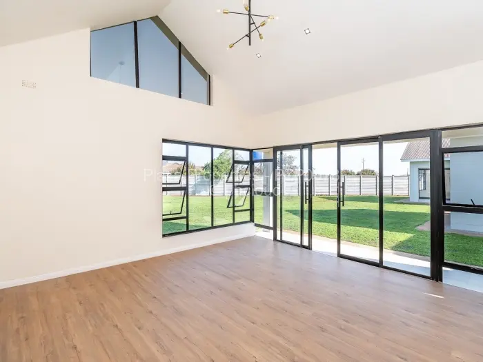 5 Bedroom House for Sale in Mount Pleasant Heights, Harare