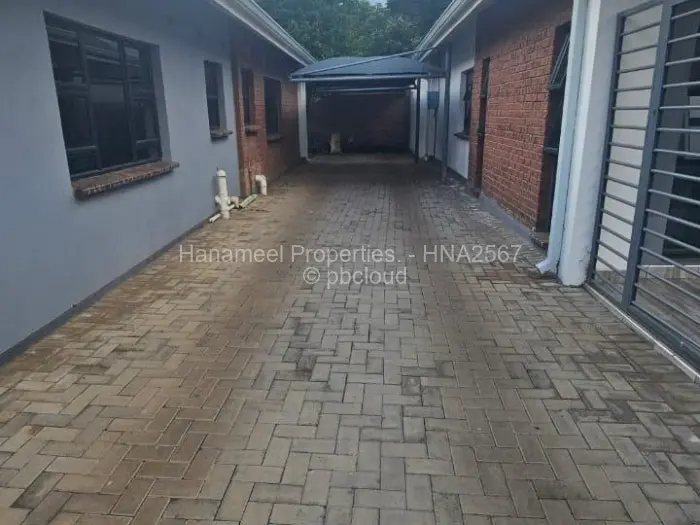 Townhouse/Cluster to Rent in Marlborough