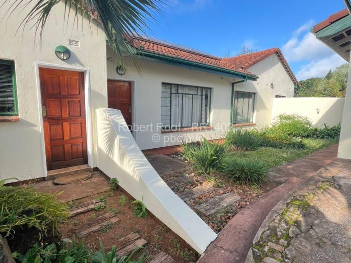Townhouse/Cluster to Rent in Greendale, Harare