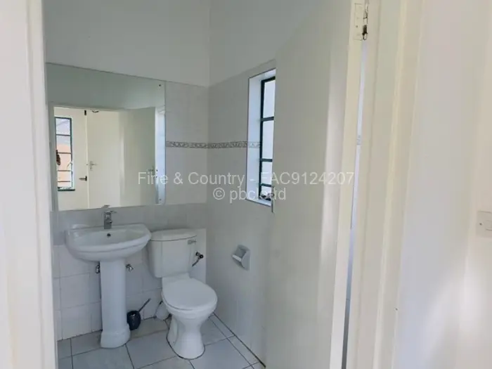 4 Bedroom House to Rent in Borrowdale Brooke