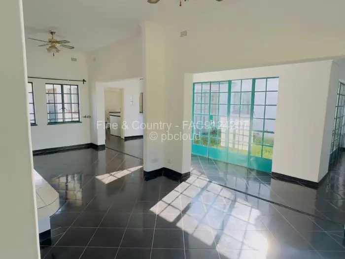 4 Bedroom House to Rent in Borrowdale Brooke