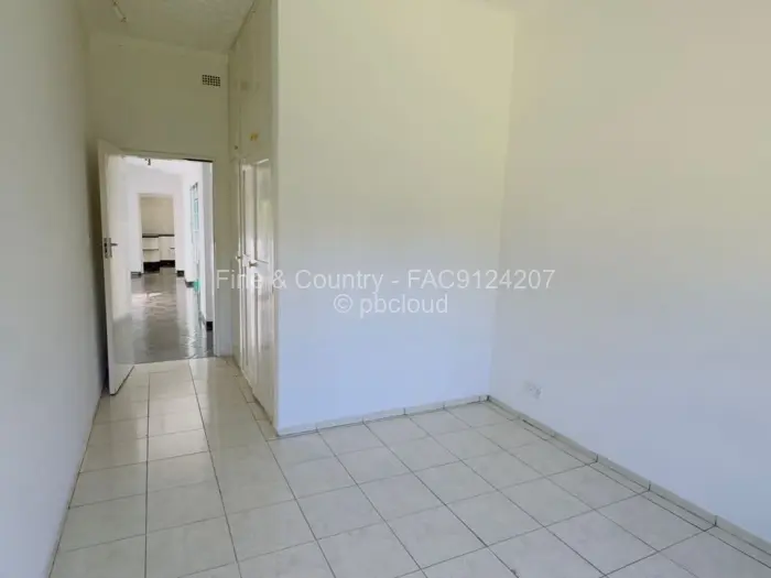 4 Bedroom House to Rent in Borrowdale Brooke