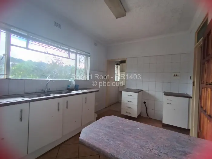 2 Bedroom Cottage/Garden Flat to Rent in Carrick Creagh Estate