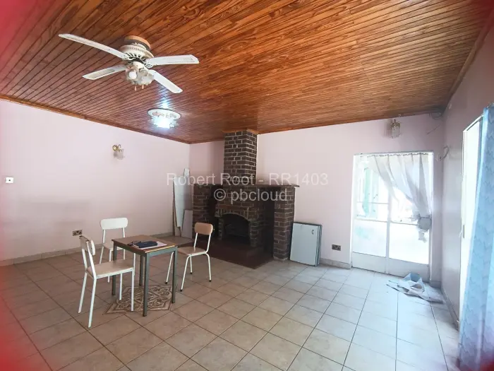 2 Bedroom Cottage/Garden Flat to Rent in Carrick Creagh Estate