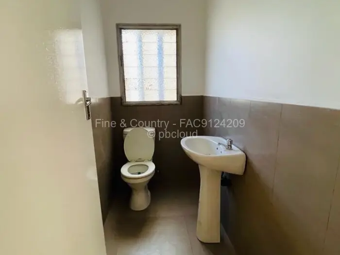 Office to Rent in Avenues, Harare