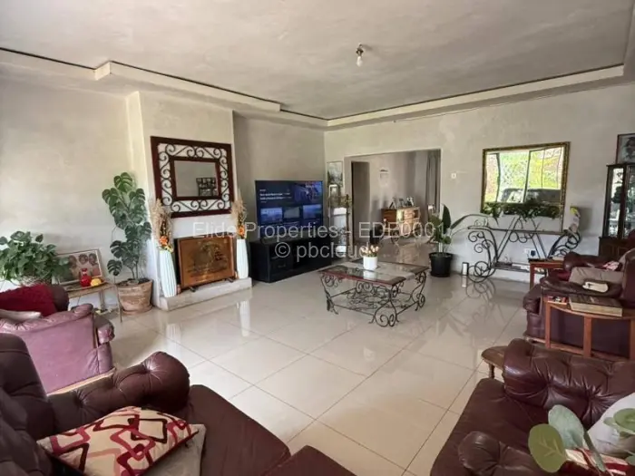 5 Bedroom House for Sale in Pomona, Harare