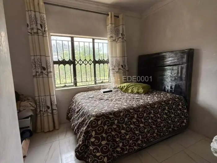 5 Bedroom House for Sale in Pomona, Harare