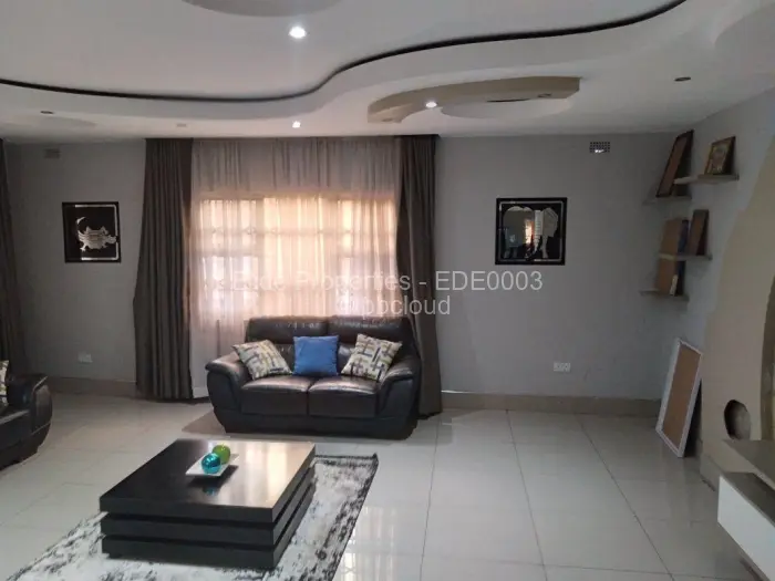5 Bedroom House for Sale in Waterfalls, Harare