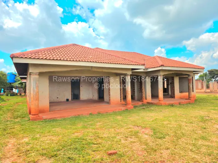 5 Bedroom House for Sale in Mount Pleasant Heights, Harare