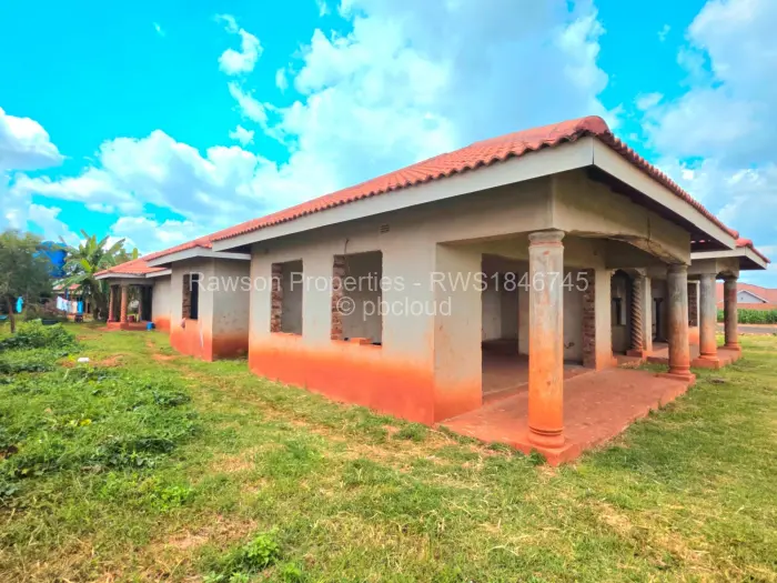 5 Bedroom House for Sale in Mount Pleasant Heights, Harare