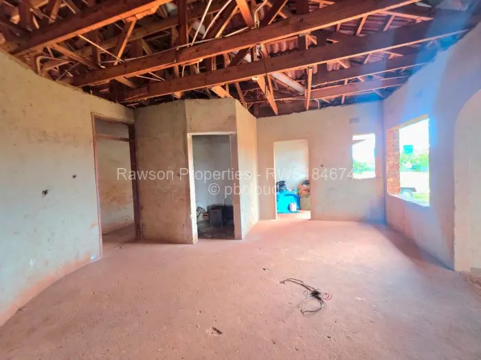 5 Bedroom House for Sale in Mount Pleasant Heights, Harare