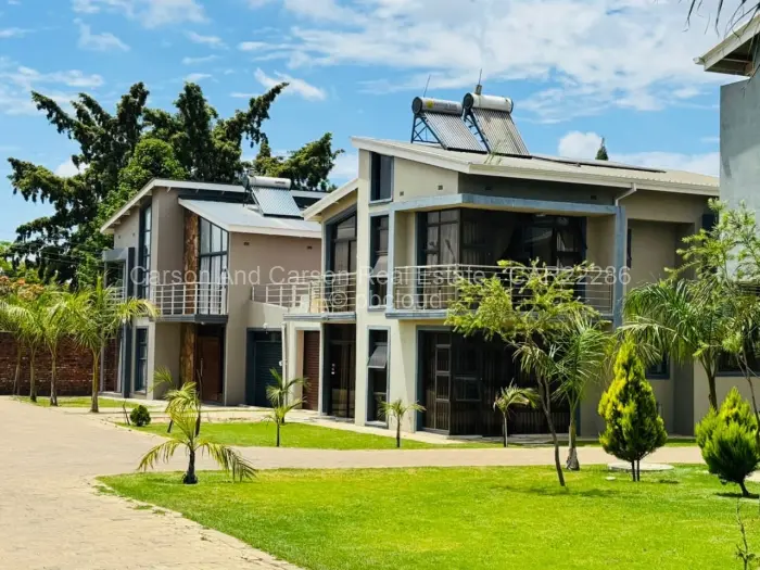 Townhouse/Cluster to Rent in Highlands