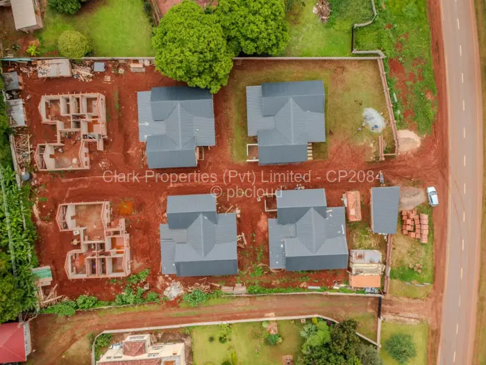 Townhouse/Cluster for Sale in Borrowdale Brooke, Harare