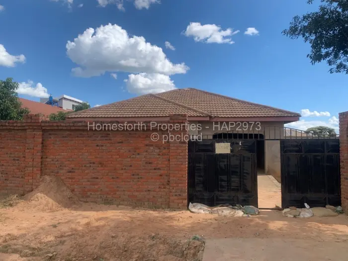4 Bedroom House for Sale in Damofalls, Damofalls