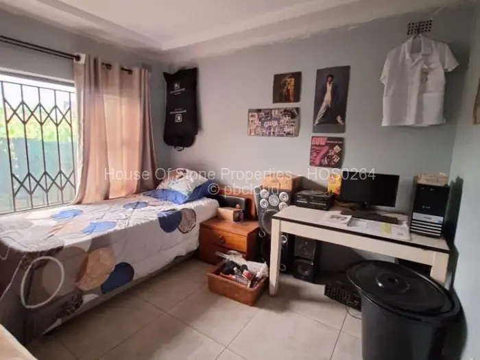 5 Bedroom House for Sale in Mazowe, Mazowe