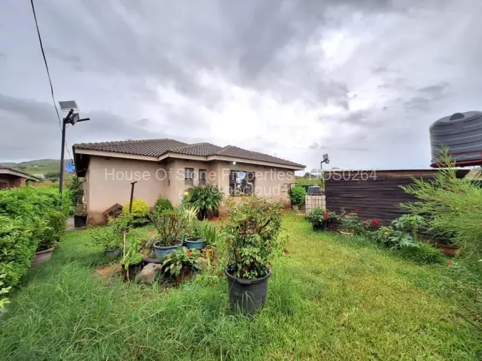 5 Bedroom House for Sale in Mazowe, Mazowe