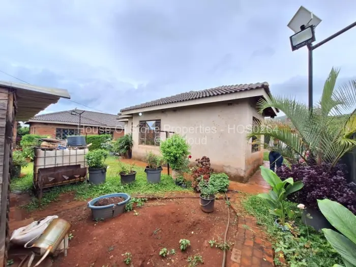5 Bedroom House for Sale in Mazowe, Mazowe