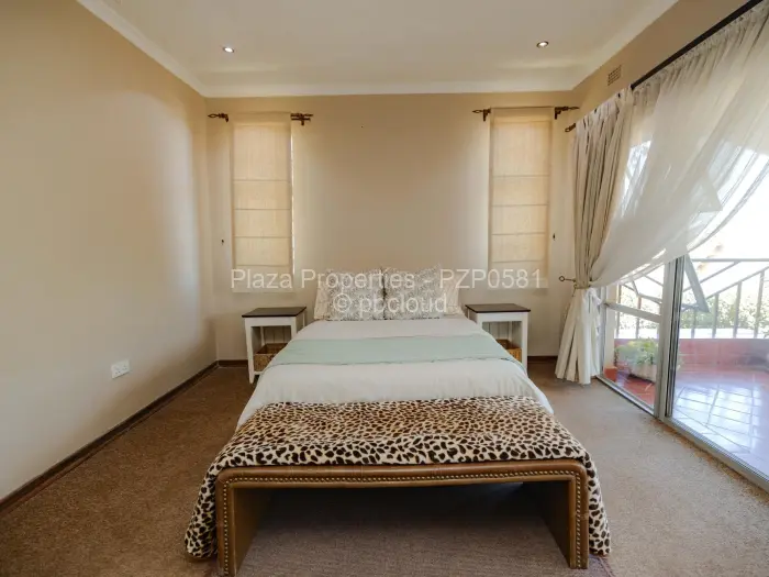 5 Bedroom House to Rent in Greystone Park