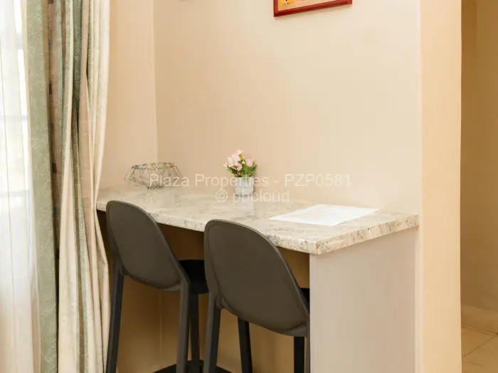 5 Bedroom House to Rent in Greystone Park