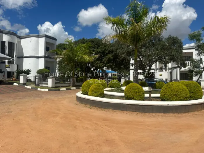 Townhouse/Cluster to Rent in Greendale