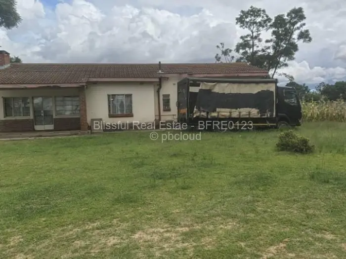 4 Bedroom House for Sale in Parktown, Harare