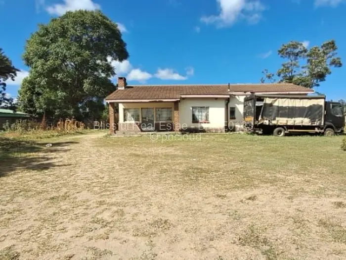 4 Bedroom House for Sale in Parktown, Harare