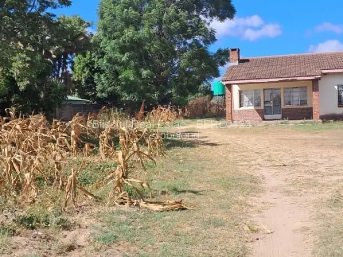 4 Bedroom House for Sale in Parktown, Harare