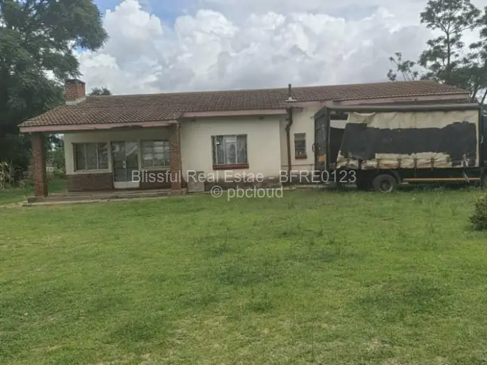 4 Bedroom House for Sale in Parktown, Harare