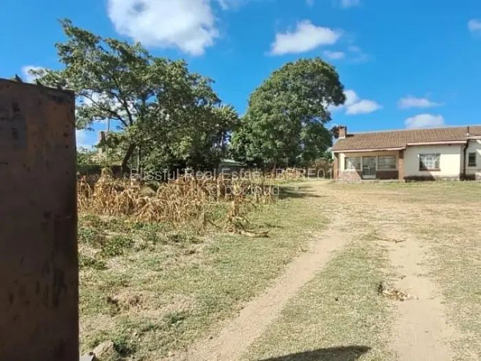 4 Bedroom House for Sale in Parktown, Harare