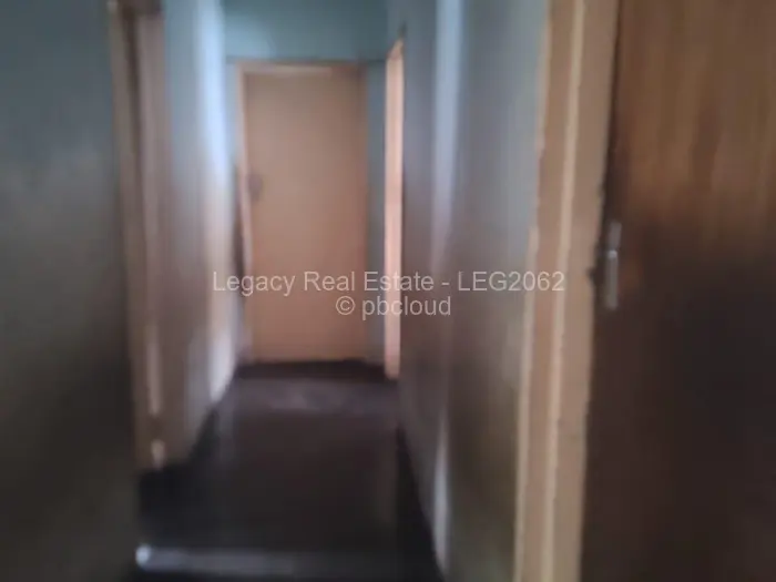 4 Bedroom House for Sale in Budiriro, Harare