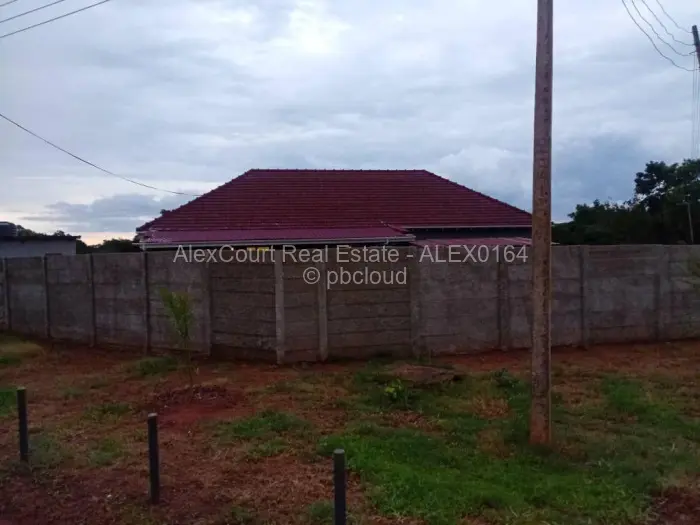 3 Bedroom House to Rent in Waterfalls