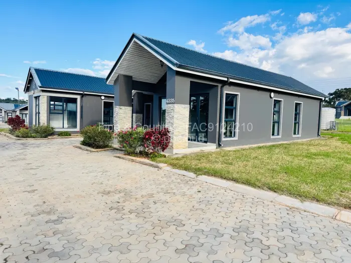 Townhouse/Cluster to Rent in Glen Lorne