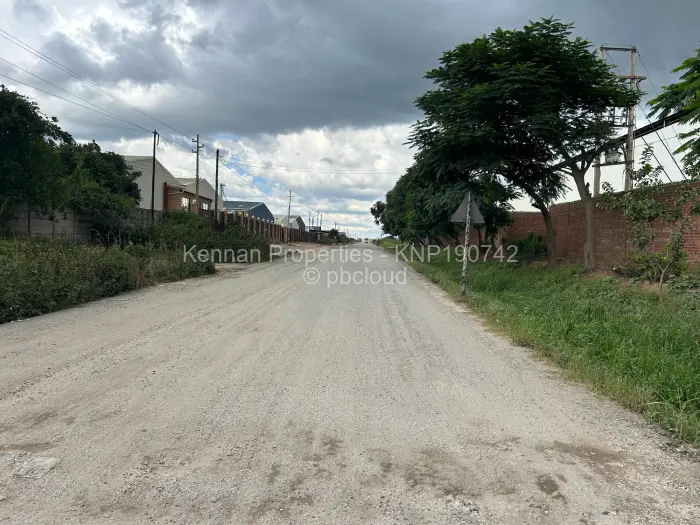 Industrial Stand for Sale in Sunway City, Harare