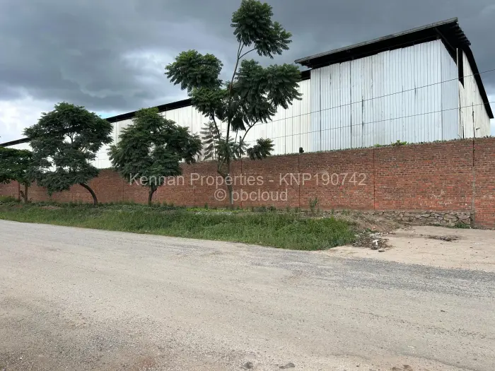 Industrial Stand for Sale in Sunway City, Harare