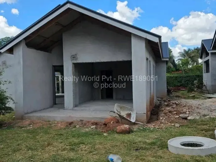 Townhouse/Cluster for Sale in Emerald Hill, Harare