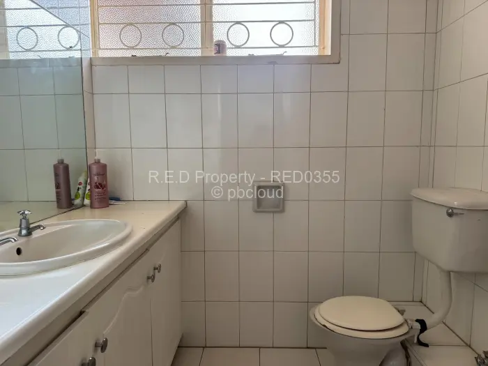 4 Bedroom House for Sale in Hillside Byo, Bulawayo