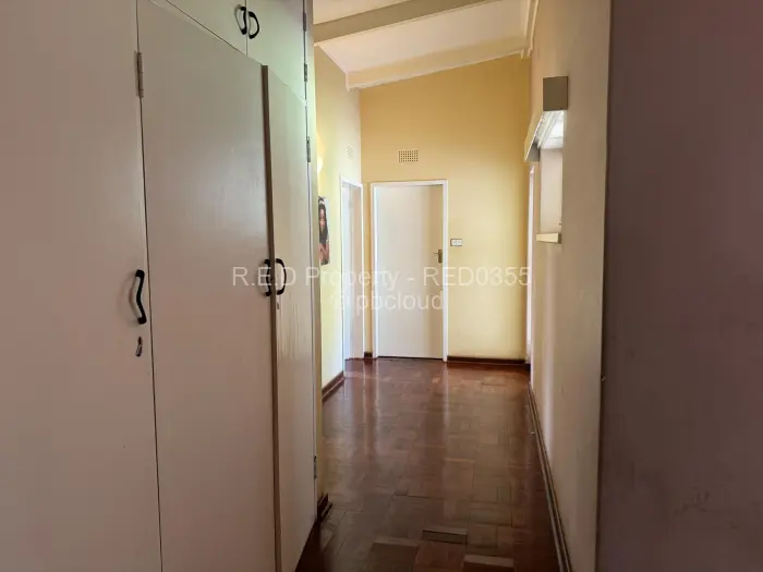 4 Bedroom House for Sale in Hillside Byo, Bulawayo