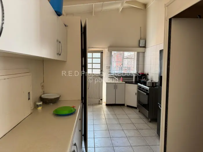 4 Bedroom House for Sale in Hillside Byo, Bulawayo