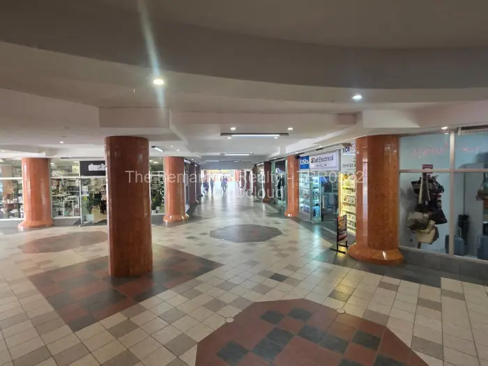 Retail/Shop to Rent in Avondale