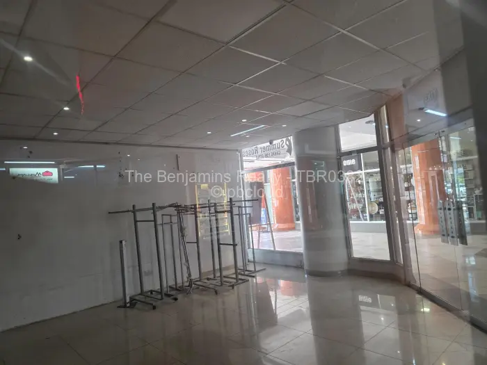 Retail/Shop to Rent in Avondale