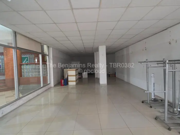 Retail/Shop to Rent in Avondale