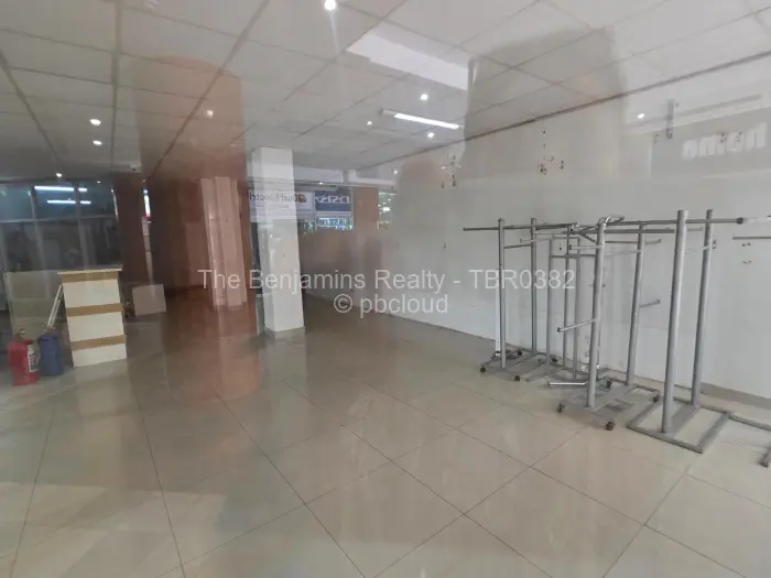 Retail/Shop to Rent in Avondale