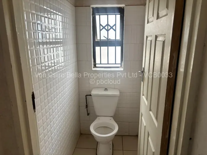 4 Bedroom House for Sale in Lenana Park, Harare