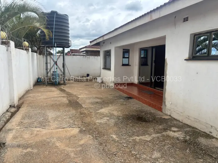 4 Bedroom House for Sale in Lenana Park, Harare