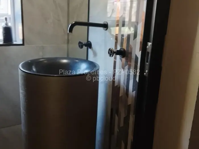 Office to Rent in Chisipite