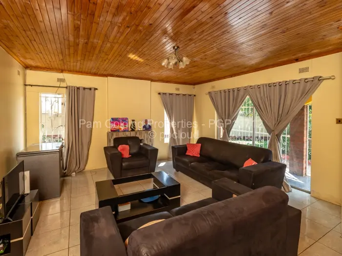 3 Bedroom House for Sale in Waterfalls, Harare