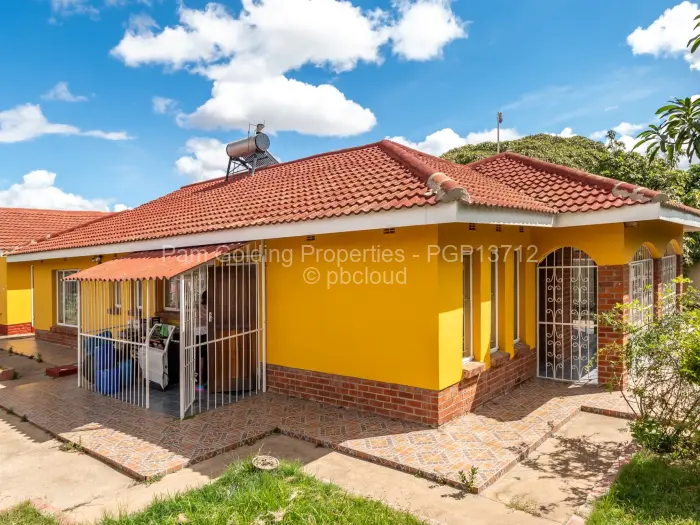 3 Bedroom House for Sale in Waterfalls, Harare