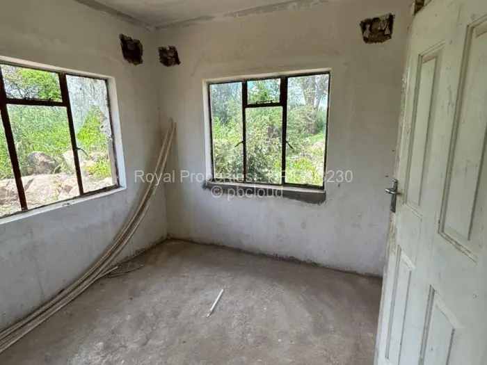 Residential Stand for Sale in Crowhill Views, Harare