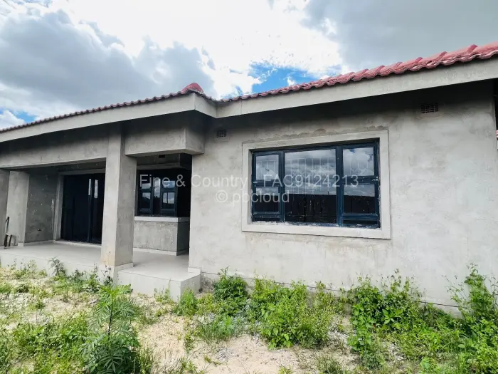 4 Bedroom House for Sale in Ruwa, Ruwa
